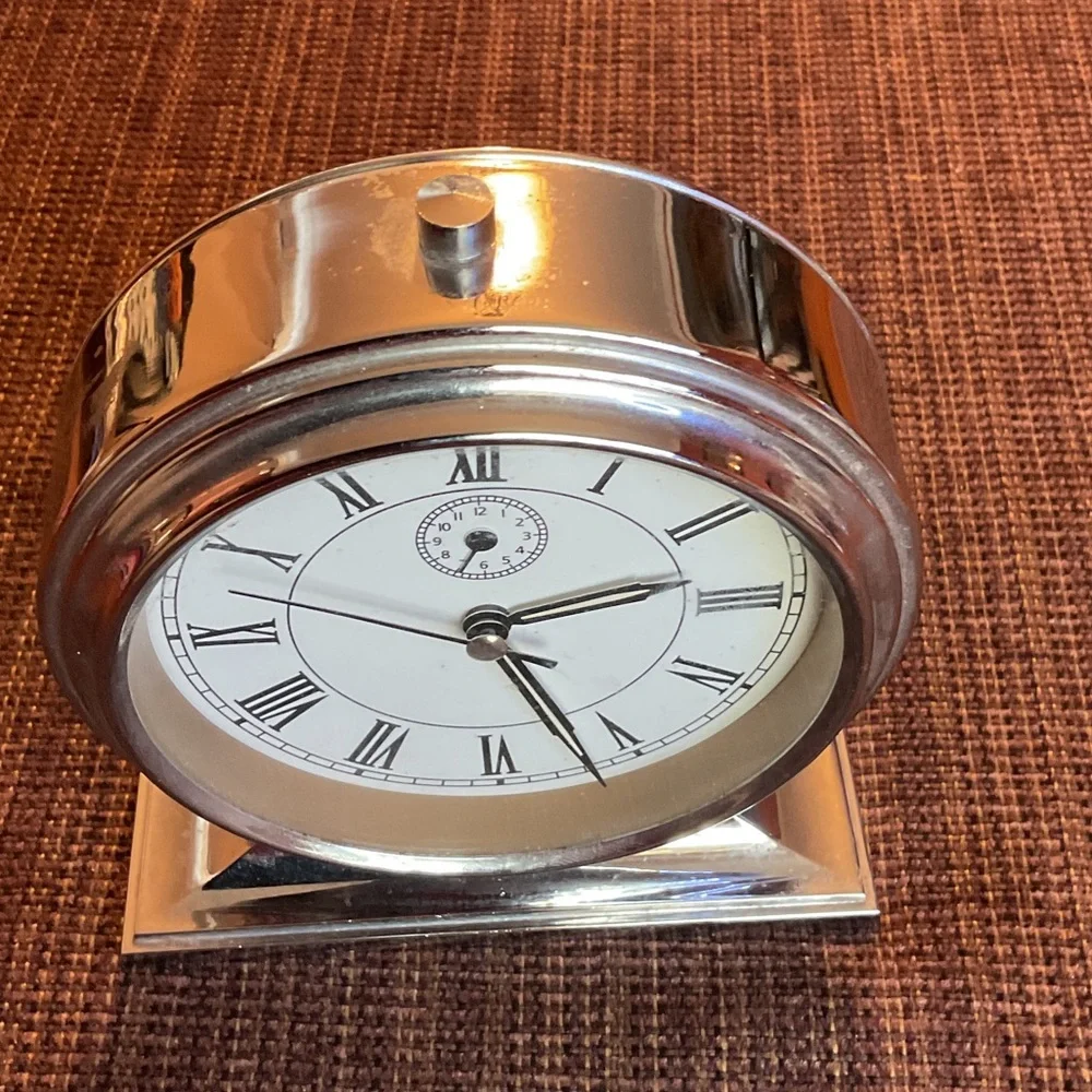 N/A elegant silver